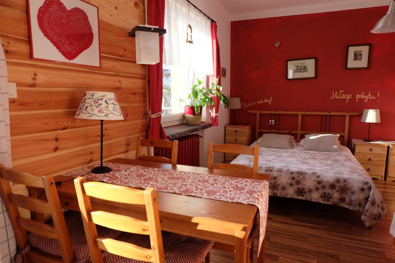Willa Pod Aniolem - Pokoje Goscinne & Apartamenty Z Widokiem Na Gory Szczyrk Eksteriør bilde